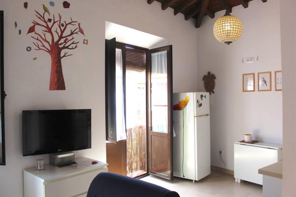 Good Vibes Rustic Downtown Alvarez Apartment มาลากา ภายนอก รูปภาพ